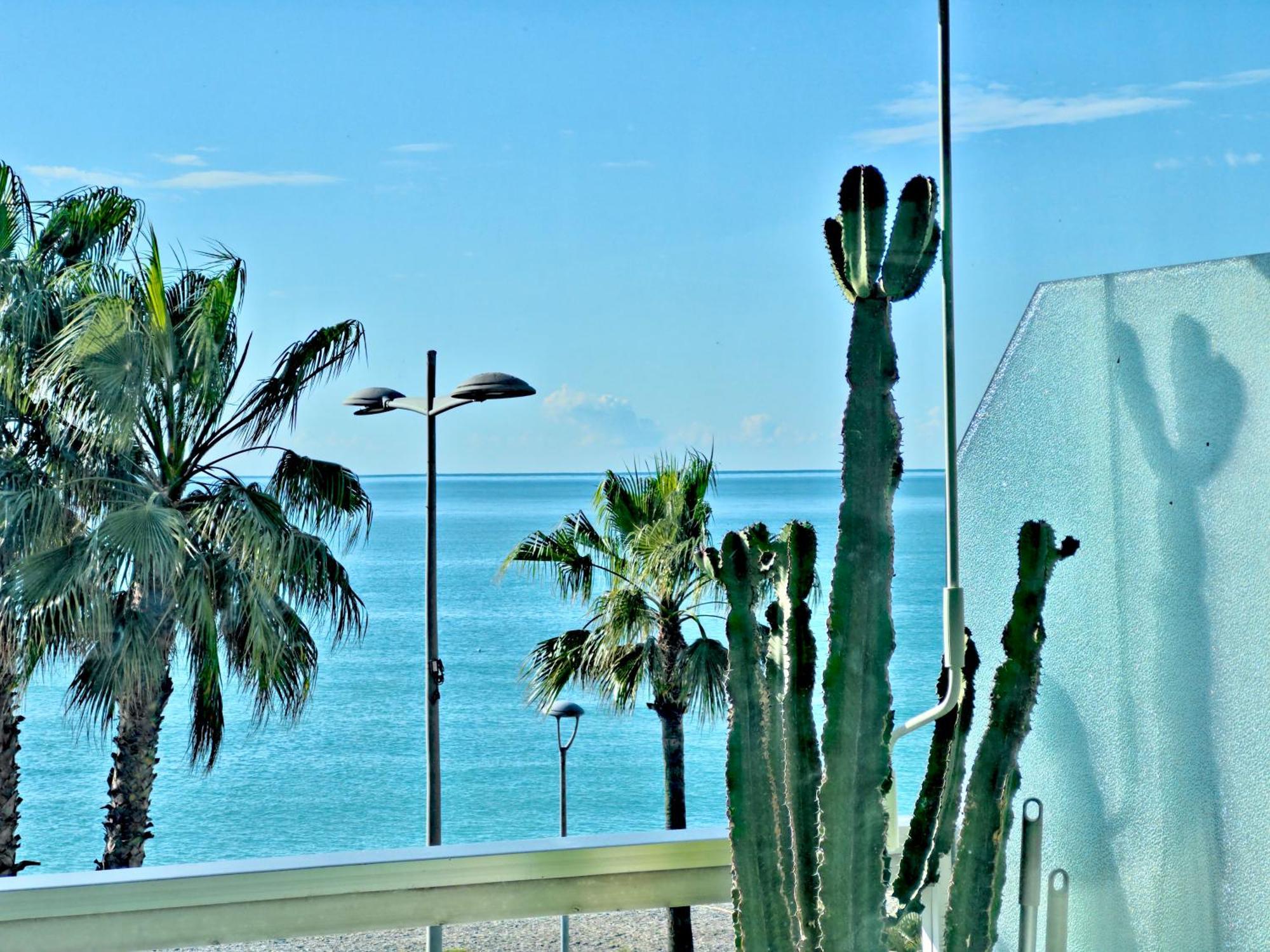 Panoramic Sea View Studio 24H Checkin Cagnes-sur-Mer Exterior foto